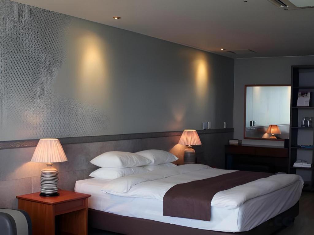 Hotel Homers Pusan Zewnętrze zdjęcie