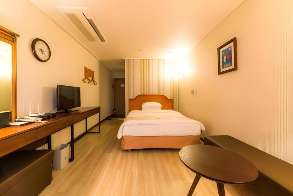 Hotel Homers Pusan Zewnętrze zdjęcie